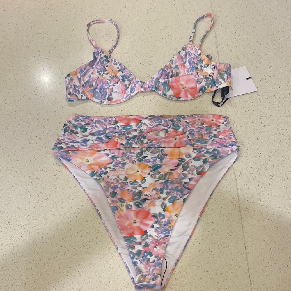 Beach Riot Bikini NWT
